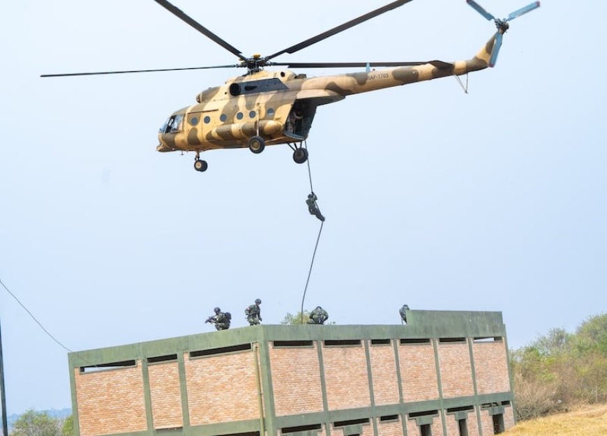 Amasomo y’akataraboneka: Abasirikare 163 ba RDF barangije imyitozo ikarishye y’ibyumweru 6