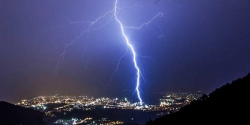 Rusizi: Umugabo yapfuye nyuma yo gukubitwa n’inkuba aryamanye n’umugore we