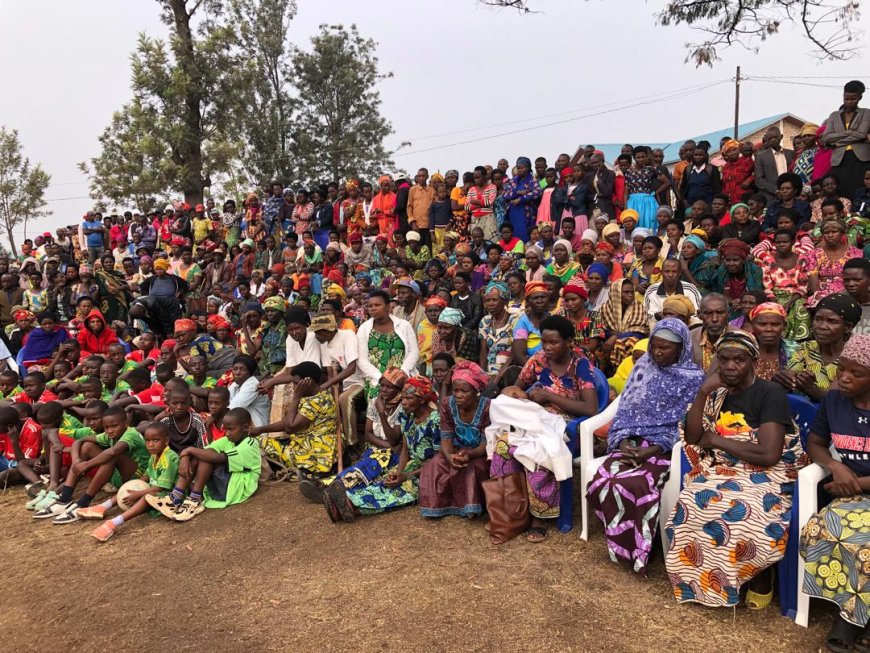 Umugore uvuga rikumvikana hari ibyo yasabye ubuyobozi bw’umurenge wa Ntongwe