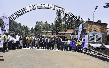 Rulindo: Umuyobozi w'akarere Mm  MUKANYIRIGIRA Judith yafunguye ku mugaragaro Gare ya  Shyorongi