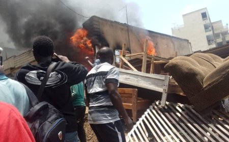 Rusizi: Inzu y’ubucuruzi yafashwe n’inkongi y’umuriro hahiramo ibifite agaciro ka Miliyoni 10 z’amafaranga y’u Rwanda.