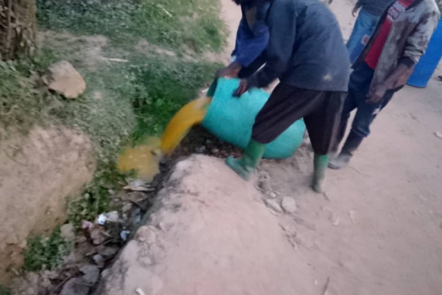 Rutsiro: Polisi yamennye litiro 3000 z’inzoga zitujuje ubuziranenge