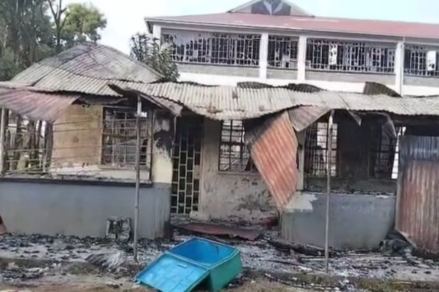 Ishyaka rya Ruhago Ryabarenze: Abanyeshuri Batwitse Ikigo.