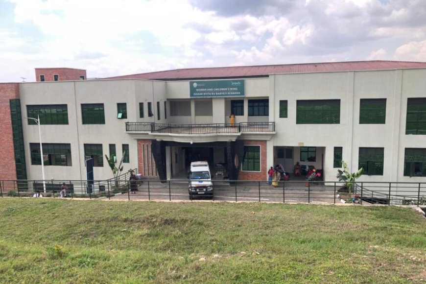 Muhanga: Abaganga barishyuza ibirarane birenga miliyoni 100