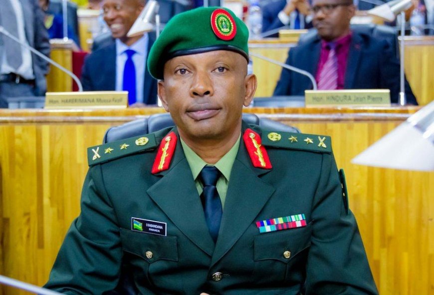 Lt Gen Innocent  yitabye Imana azize uburwayi