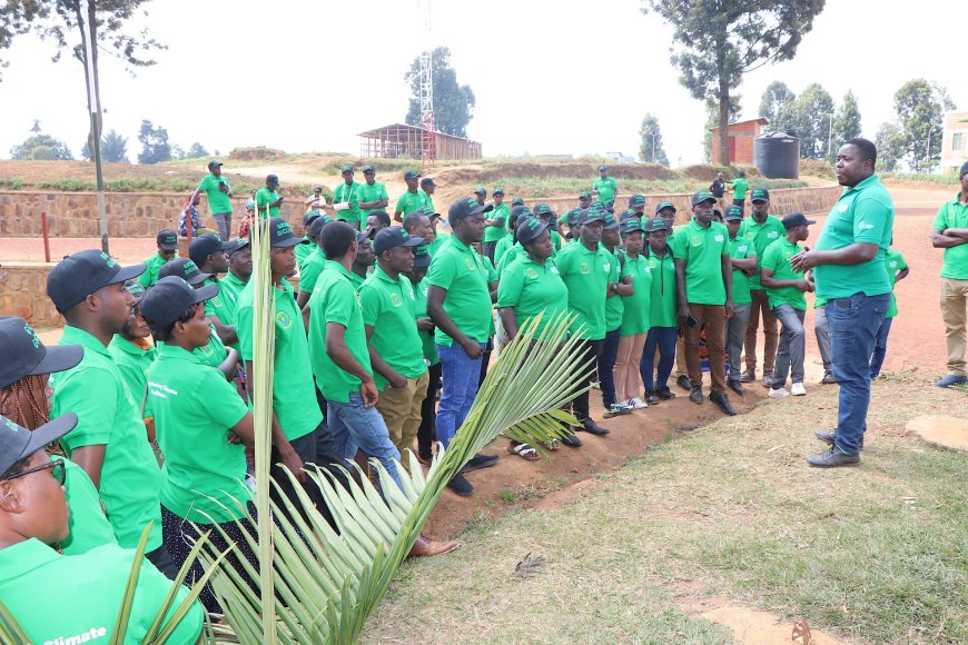 Gicumbi:Abashinzwe ubuhinzi mu mirenge n’imibereho myiza n’iterambere mu tugari two mu Ntara y’Amajyaruguru bari guhabwa amahugurwa ku ihangana n’imihindagurikire ry’ibihe