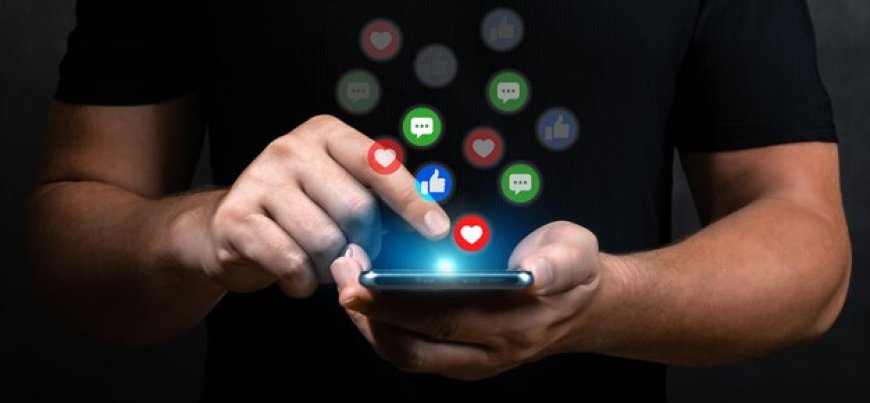 Uko imbugankoranyambaga zihindura ubuzima bw’abantu n’imibanire yabo