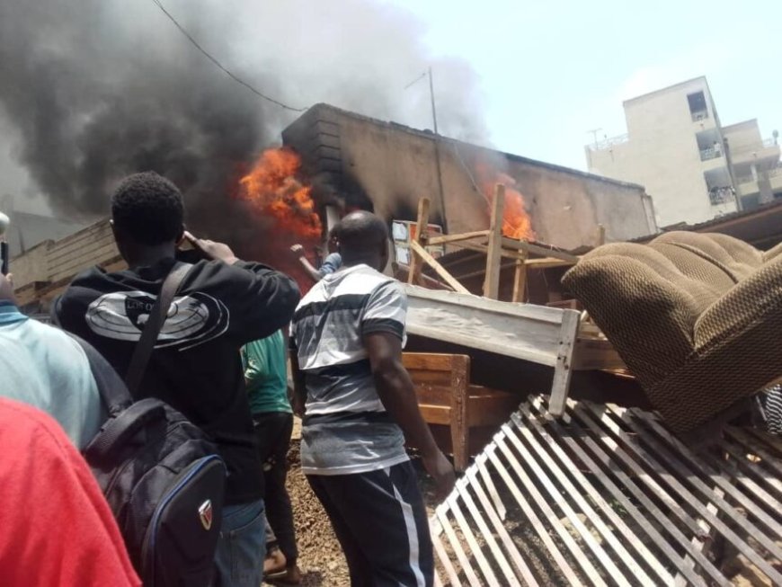 Rusizi: Inzu y’ubucuruzi yafashwe n’inkongi y’umuriro hahiramo ibifite agaciro ka Miliyoni 10 z’amafaranga y’u Rwanda.