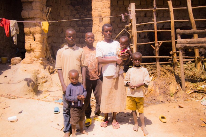 Kamonyi: Umuryango ukennye ugiye guhabwa ubufasha n’ubuyobozi