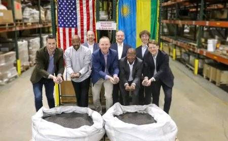 Ihere ijisho amabuye y'agacyiro avuye mu Rwanda akaba ageze bwambere muri Amerika