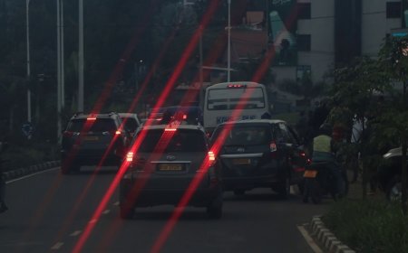 Minisitiri Biruta asaba abatwara ibinyabiziga kurangwa n’ikinyabupfura no kubahana mu muhanda