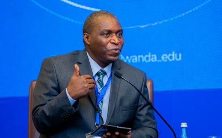 Barore yavuze impamvu abakozi basigaye basezera muri RBA bya hato na hato akomoza ku bavuga ko biterwa n’umushahara udahagije