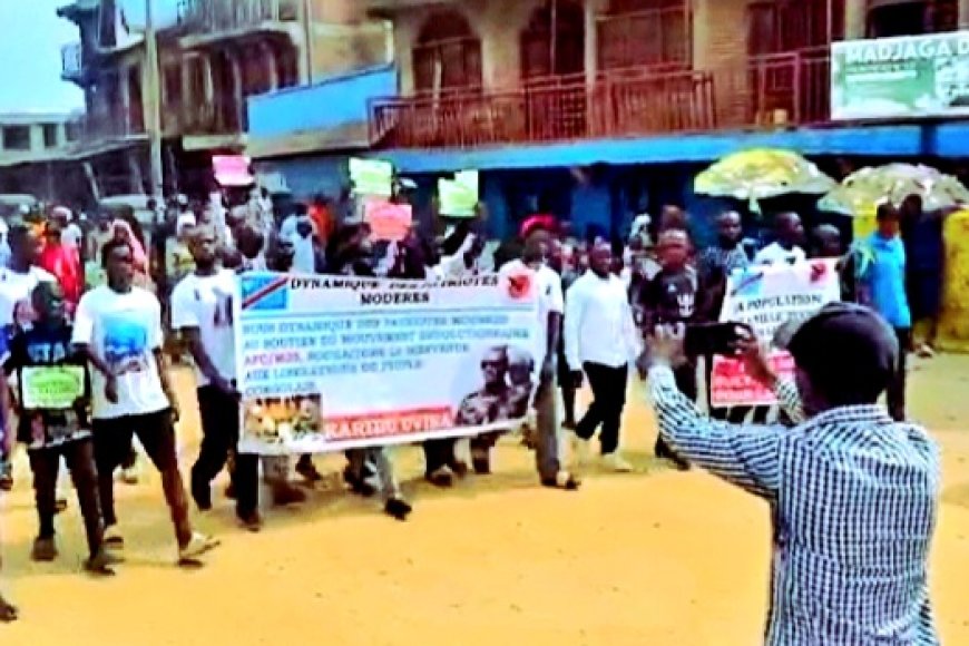 Uvira: Abaturage Babyukiye mu myigaragambyo Bamagana itangazo rya AFC/M23 babasabako batagomba kuva muri uyu mujyi