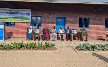 Hatangijwe ubukangurambaga bw’isuku bwiswe #FresheriKuIshuri# buzagera mu bigo byose mu Gihugu