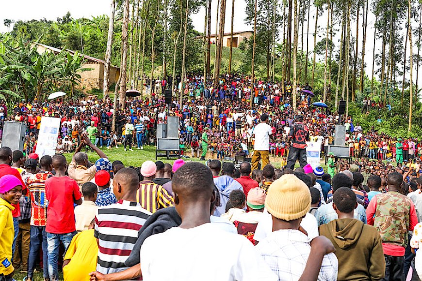 Gakenke: Umwaka wa 2025 wasojwe mu byishimo binyuze mu bitaramo byahurije hamwe abaturage