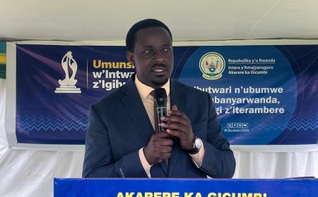 Gicumbi: Urubyiruko rugera ku Murindi w’intwari ahari indaki y’umukuru w’igihugu, rushimangira ko ruzasobanura amateka mu gihe kizaza