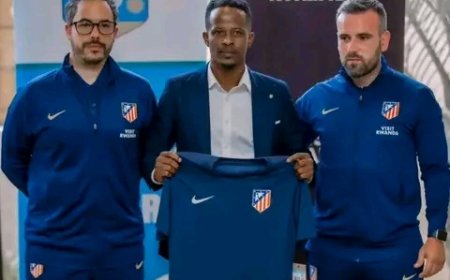 Haruna niyonzima yinjiye mu butoza