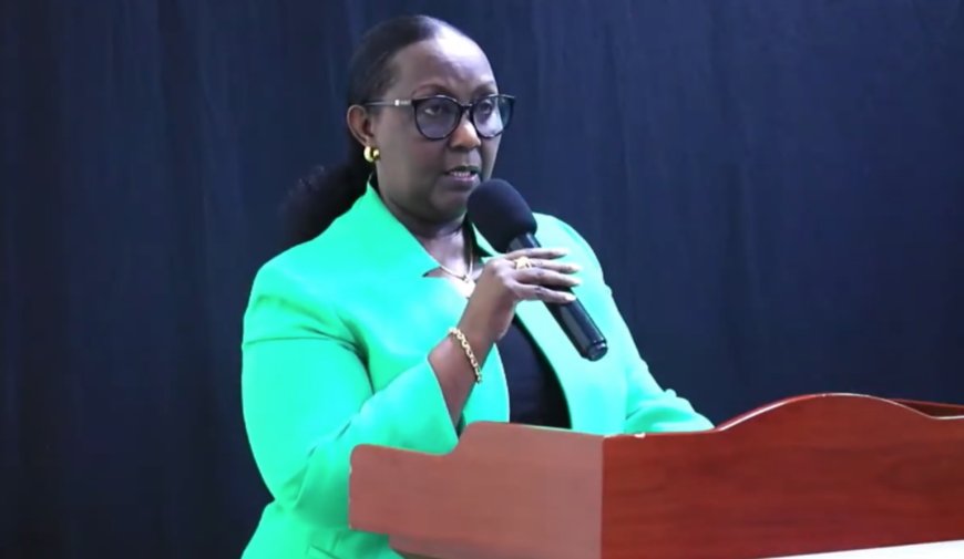 Perezida w’Urukiko rw’Ikirenga yakebuye abacamanza basubika urubanza nta mpamvu