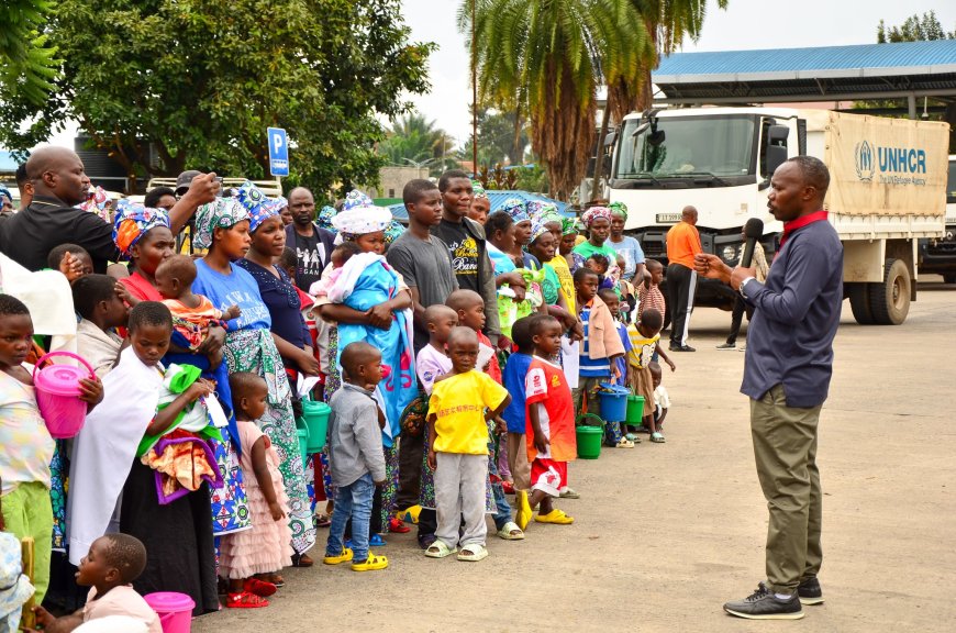 Rubavu: Meya Mulindwa yasabye abatahutse bavuye muri Congo gushyigikira ubumwe bw’Abanyarwanda