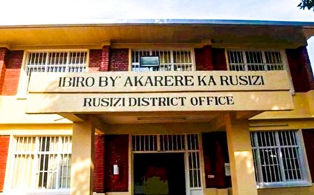 Rusizi: Umunyeshuri yakubise umwarimu ingumi mu maso amuhoye kumuhana