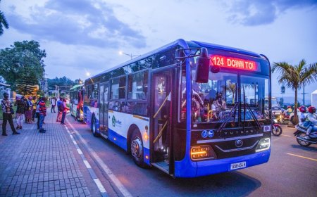 Kigali: Hatangiye kugeragezwa uburyo bwo kumenya aho Bisi igeze n’imyanya isigayemo hifashishijwe ikoranabuhanga