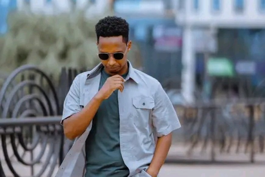 Nyuma yo kuyobora abandi ku mbuga zicururizwaho imiziki umuramyi Israel mbonyi yanditse andi mateka kuri Facebook