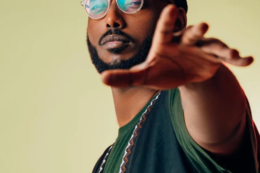 Nyuma y’imyaka ine: Mike Kayihura yateguje kugaruka mu muziki binyuze muri Albumu yise:  ‘Intwaza EP’