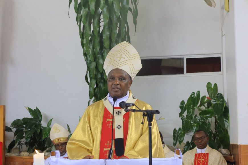 Cardinal Kambanda yasabye abanyarwanda guhumuriza abarokotse Jenoside