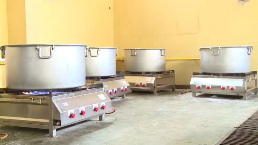 Abanyarwanda basabwe Kugabanya inshuro zo guteka: Inama ya MINALOC yakiriwe ite n'abaturage