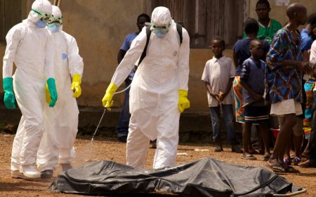 Ebola yongeye kwaduka muri RDC, abantu barenga 60 bamaze guhitanwa na yo