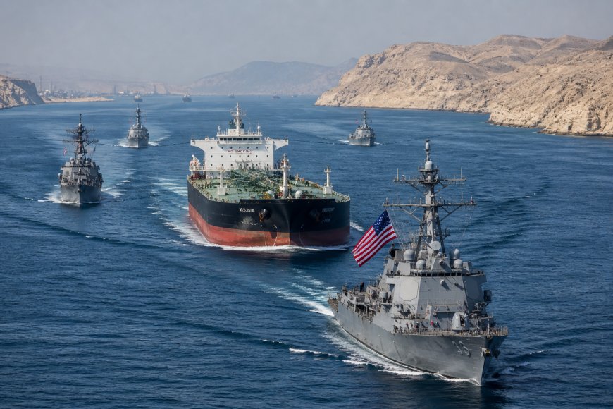 Amerika igiye gutangiza ibikorwa byo gutabara amato yafungiwe mu nyanja ya Hormuz kubera ubushyamirane bukomeje hagati yayo na Iran