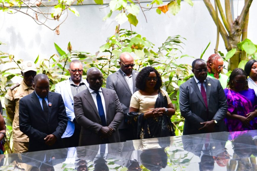Amajyaruguru:Hibutswe abari abakozi b’amaperefegitura yahujwe akaba Intara y’Amajyaruguru bishwe muri Jenoside