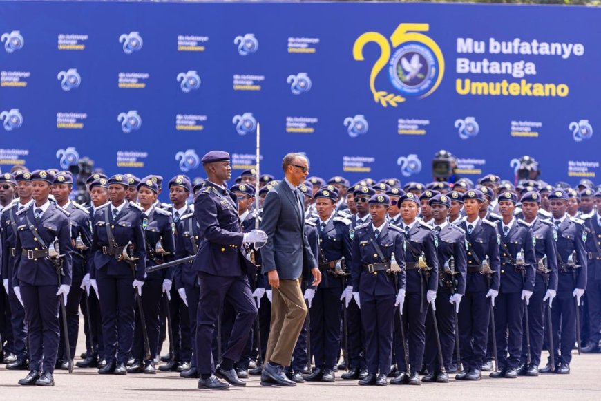 Perezida Kagame yashimye imyaka 25 Polisi y’u Rwanda imaze ikora akazi k’indashyikirwa