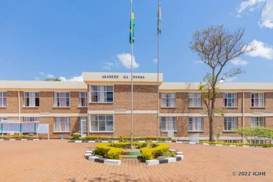 Umubyeyi w’imyaka 64 yasanzwe mu musarane, Umuhungu we atabwa muri yombi