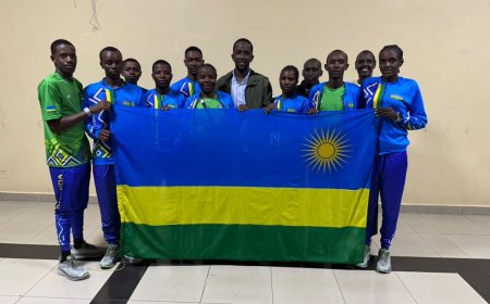 Ikipe y’u Rwanda yo gusiganwa ku magare  yerekeje muri Canada gukina Shampiyona y’Isi